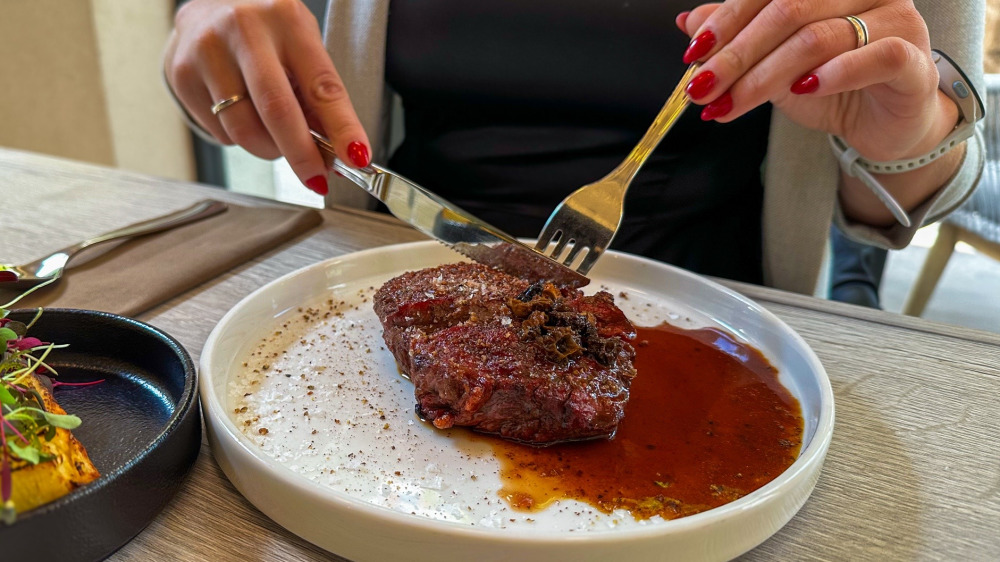 STEAK ŠPECIÁL